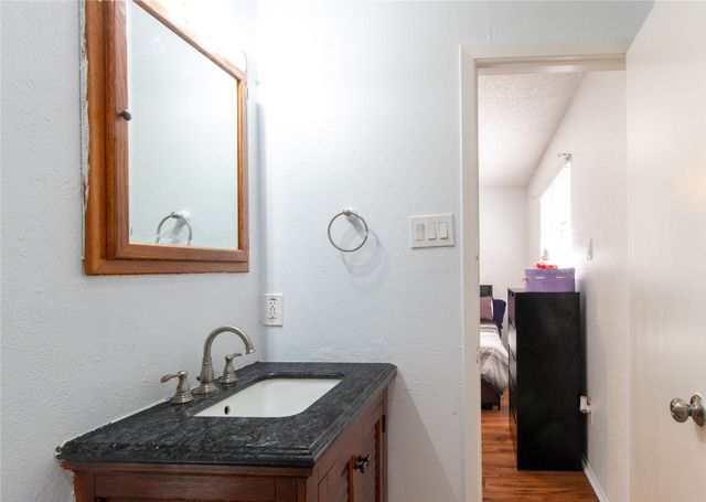 808 Meadow Mead Drive, Allen, TX 75002