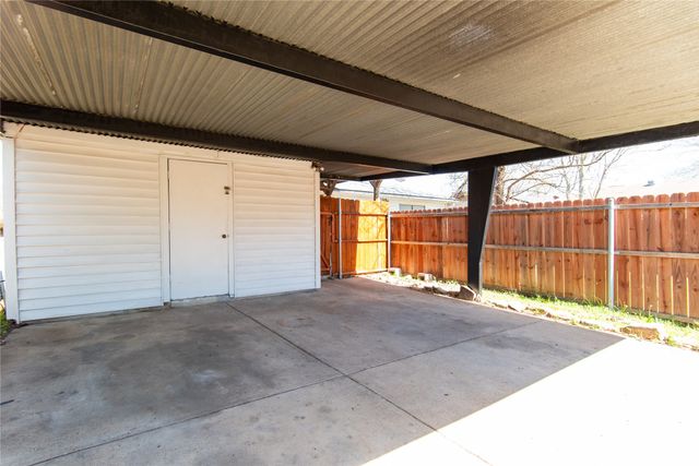 808 Meadow Mead Drive, Allen, TX 75002