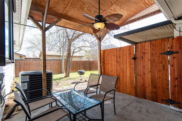 808 Meadow Mead Drive, Allen, TX 75002