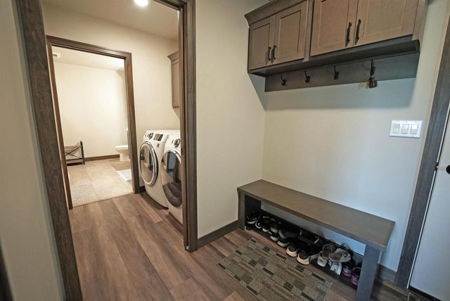 461 HIGHLAND MEADOW TRAIL, Pulaski, WI 54162