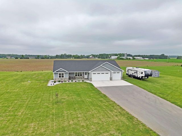 461 HIGHLAND MEADOW TRAIL, Pulaski, WI 54162