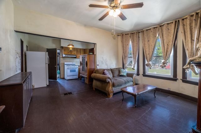 708 W 144th Street, East Chicago, IN 46312