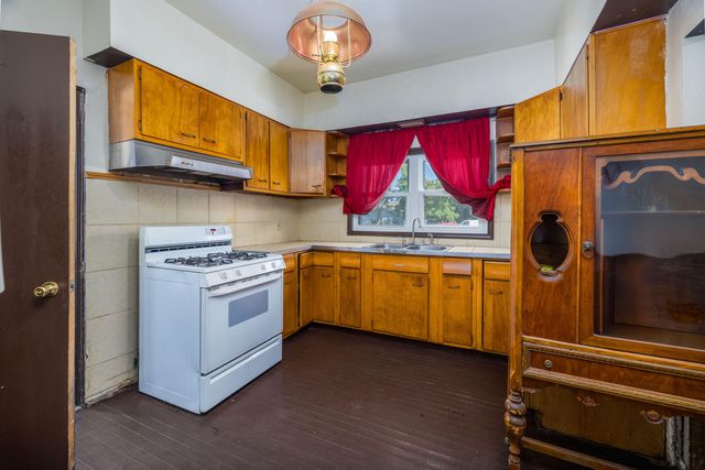 708 W 144th Street, East Chicago, IN 46312