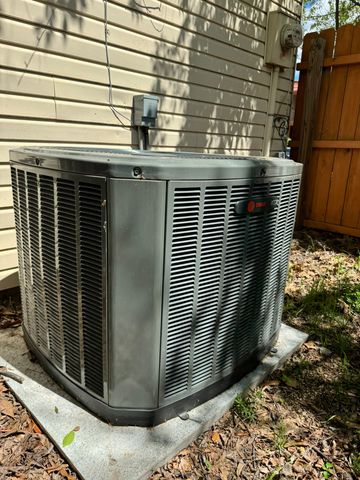 3400 Ambassador Row, Dalworthington Gardens, TX 76013