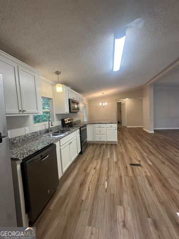 16 Terri Lane, Toccoa, GA 30577