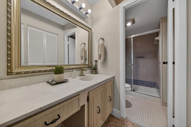 3671 Environ Boulevard 169, Lauderhill, FL 33319