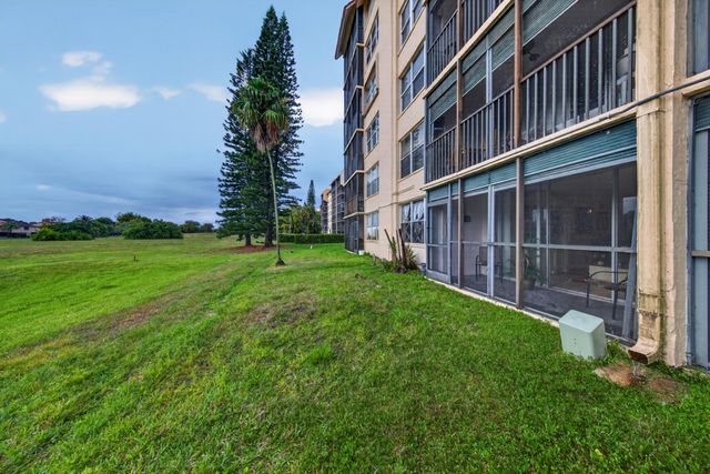 3671 Environ Boulevard 169, Lauderhill, FL 33319