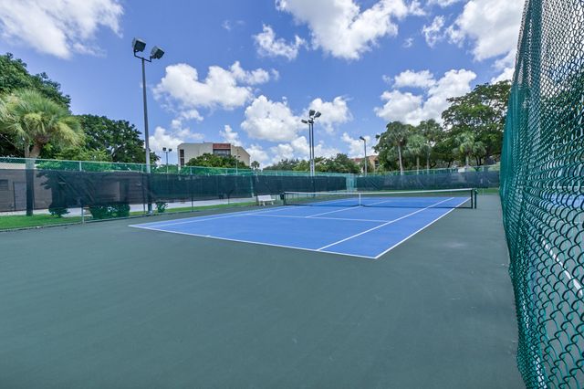 3671 Environ Boulevard 169, Lauderhill, FL 33319