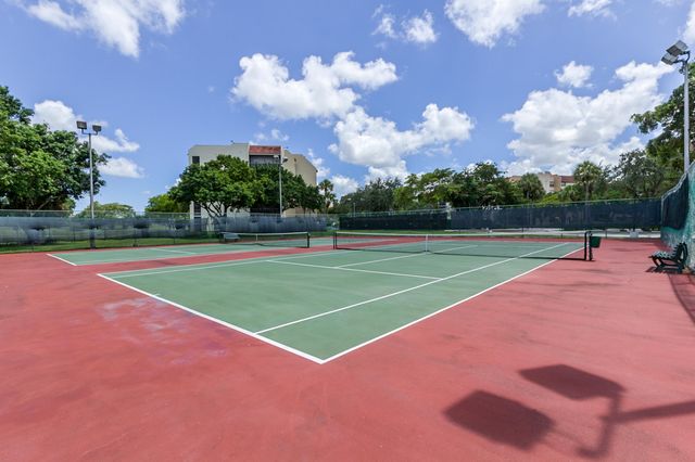 3671 Environ Boulevard 169, Lauderhill, FL 33319