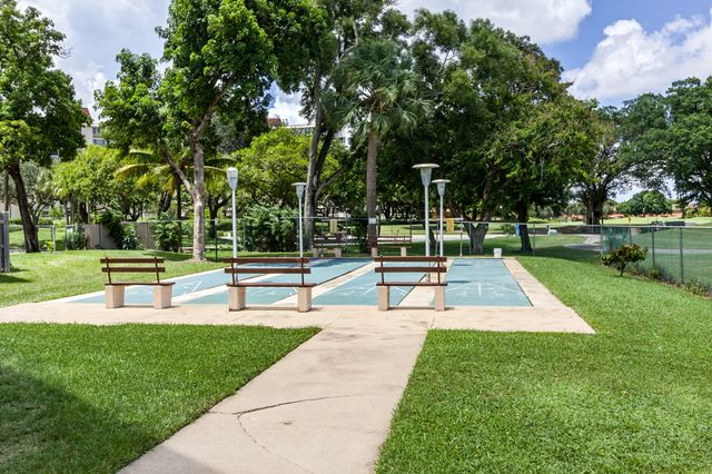 3671 Environ Boulevard 169, Lauderhill, FL 33319