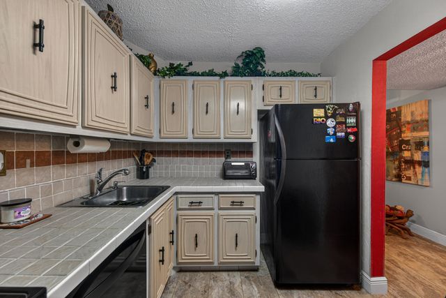 3671 Environ Boulevard 169, Lauderhill, FL 33319