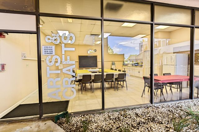 3671 Environ Boulevard 169, Lauderhill, FL 33319