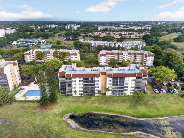 3671 Environ Boulevard 169, Lauderhill, FL 33319