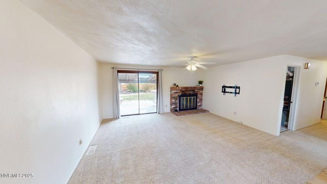 140 Hercules Drive, Sparks, NV 89441