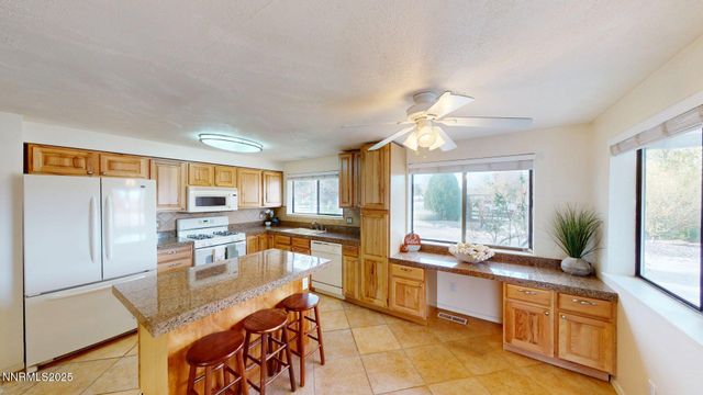 140 Hercules Drive, Sparks, NV 89441