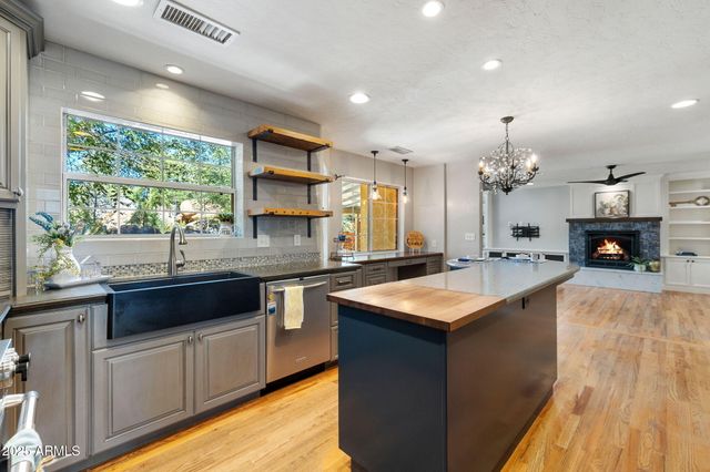 1220 LINDA VISTA Lane, Prescott, AZ 86305