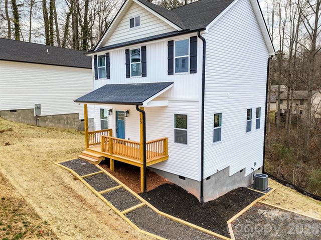 145 Shadowlawn Drive, Asheville, NC 28806