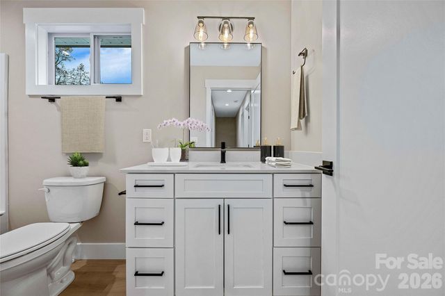 145 Shadowlawn Drive, Asheville, NC 28806