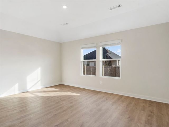 4616 W Aurora Street, Fayetteville, AR 72704