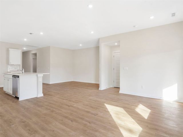 4616 W Aurora Street, Fayetteville, AR 72704