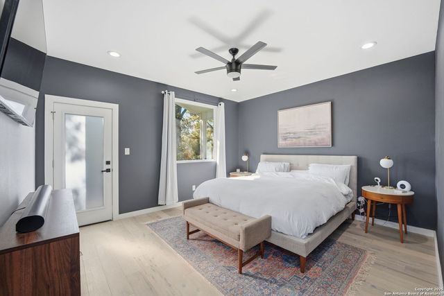 2106 Schley Ave, San Antonio, TX 78210