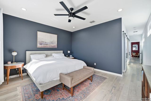 2106 Schley Ave, San Antonio, TX 78210