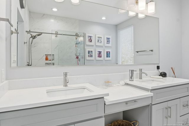 2106 Schley Ave, San Antonio, TX 78210