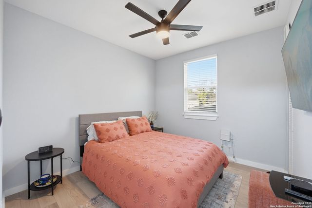 2106 Schley Ave, San Antonio, TX 78210