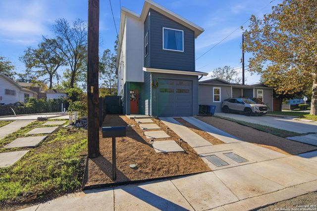 2106 Schley Ave, San Antonio, TX 78210