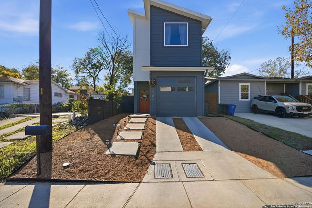 2106 Schley Ave, San Antonio, TX 78210