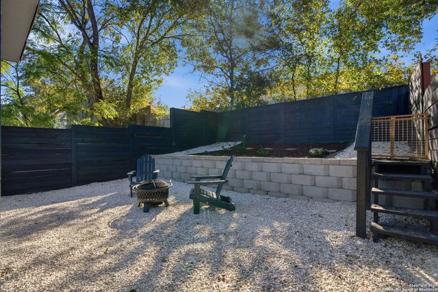 2106 Schley Ave, San Antonio, TX 78210