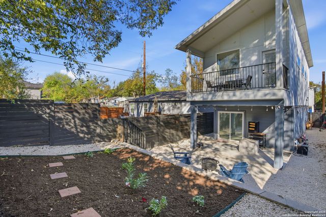 2106 Schley Ave, San Antonio, TX 78210