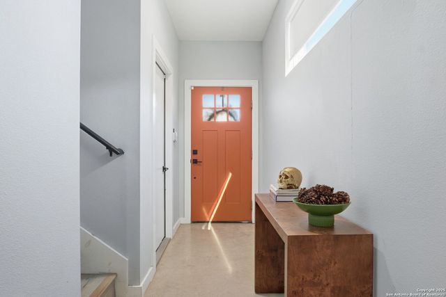 2106 Schley Ave, San Antonio, TX 78210