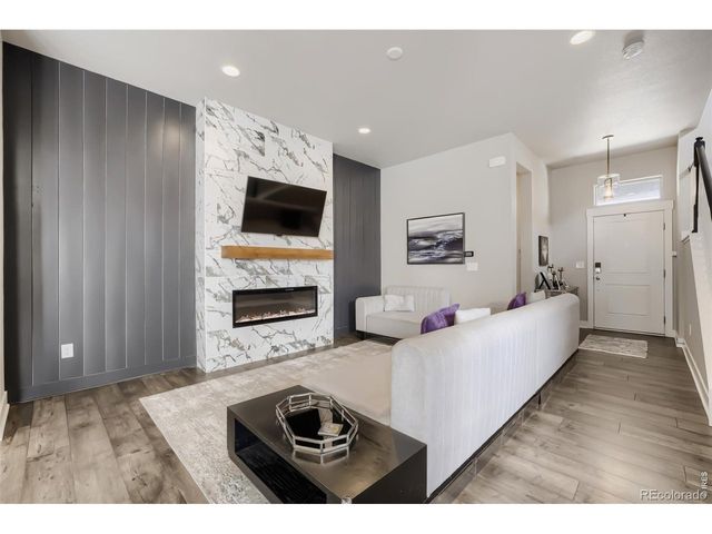 6346 N Dayton Way, Denver, CO 80238