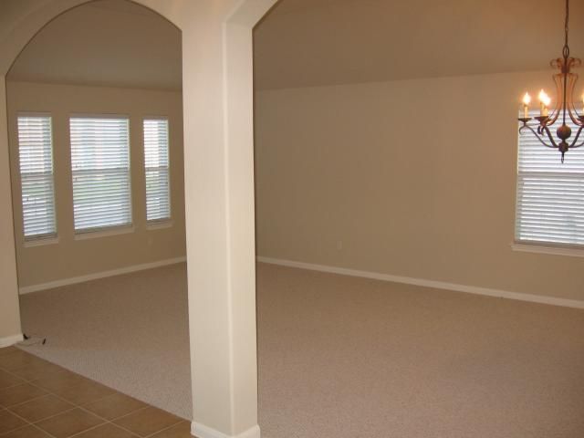 913 Rochester Castle WAY, Pflugerville, TX 78660