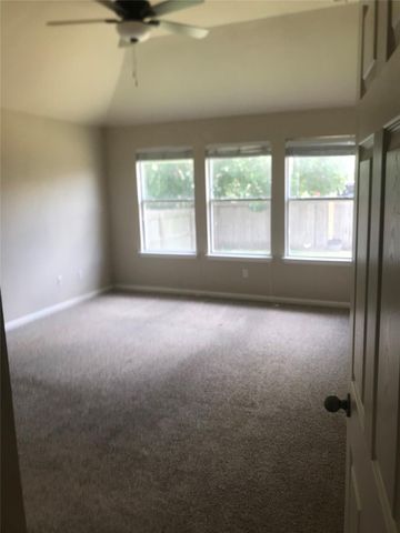 913 Rochester Castle WAY, Pflugerville, TX 78660