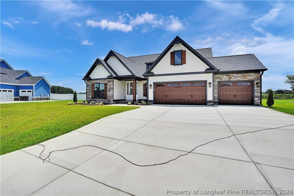 5820 Dottie Circle, Hope Mills, NC 28348 — photo 2
