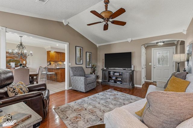 2116 Sheffield Drive, Jonesboro, AR 72405