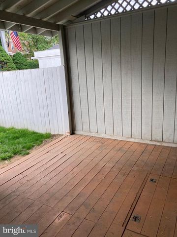 1213 W OLD COLD SPRING LN, Baltimore, MD 21209