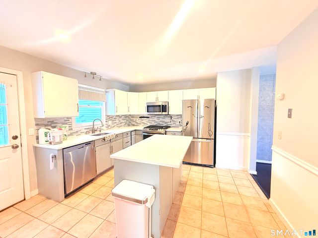 4 Hill Court B, Norwalk, CT 06850