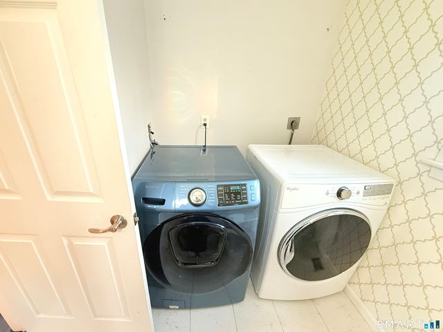 4 Hill Court B, Norwalk, CT 06850