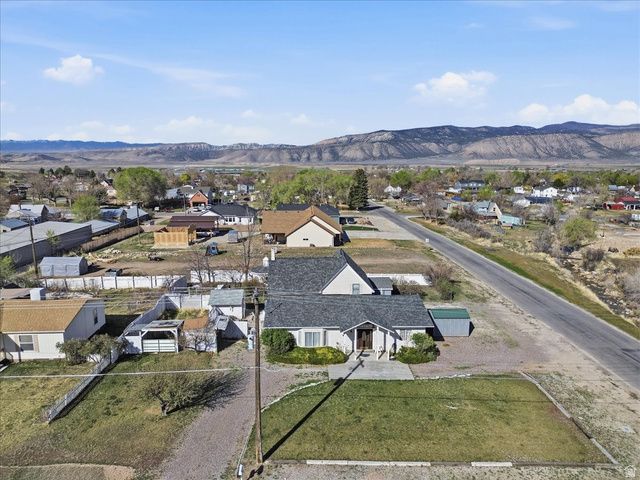 520 S 300 E, Manti, UT 84642
