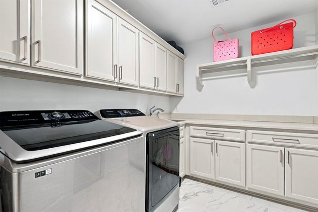 6306 N 25th Street, Broken Arrow, OK 74014