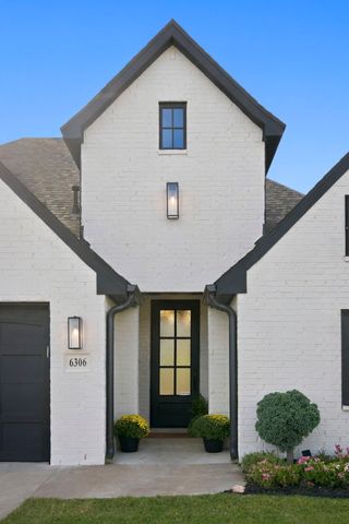 6306 N 25th Street, Broken Arrow, OK 74014