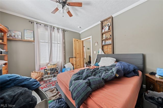 1452 W 48th Street, Cleveland, OH 44102