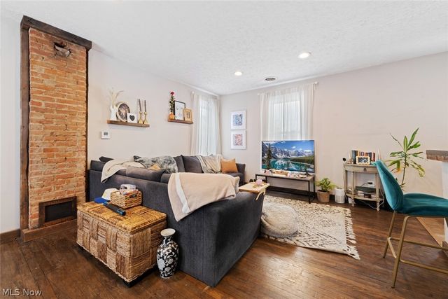 1452 W 48th Street, Cleveland, OH 44102