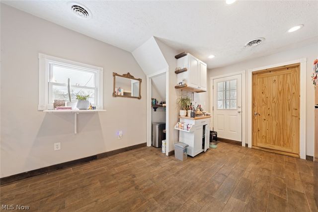 1452 W 48th Street, Cleveland, OH 44102