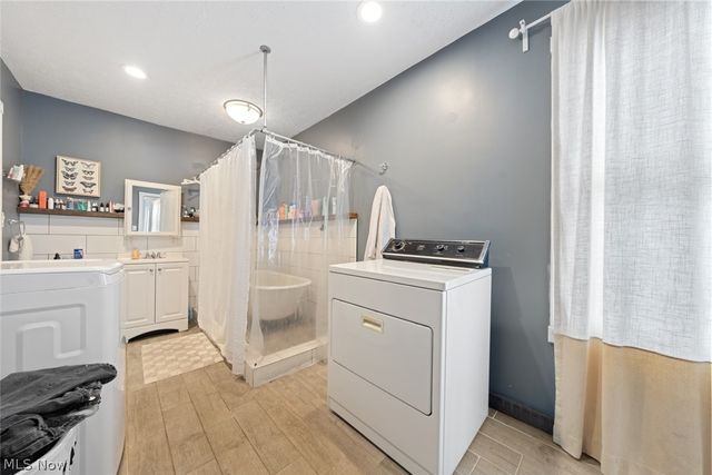 1452 W 48th Street, Cleveland, OH 44102