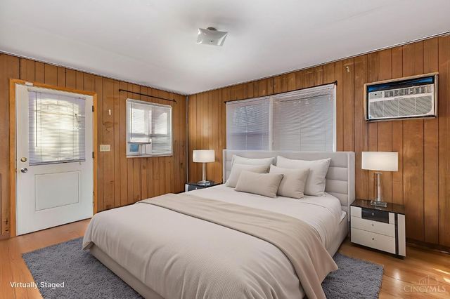 2963 Deckebach Avenue, Cincinnati, OH 45220