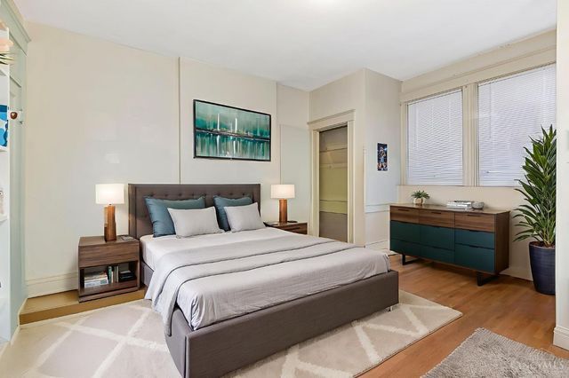 2963 Deckebach Avenue, Cincinnati, OH 45220